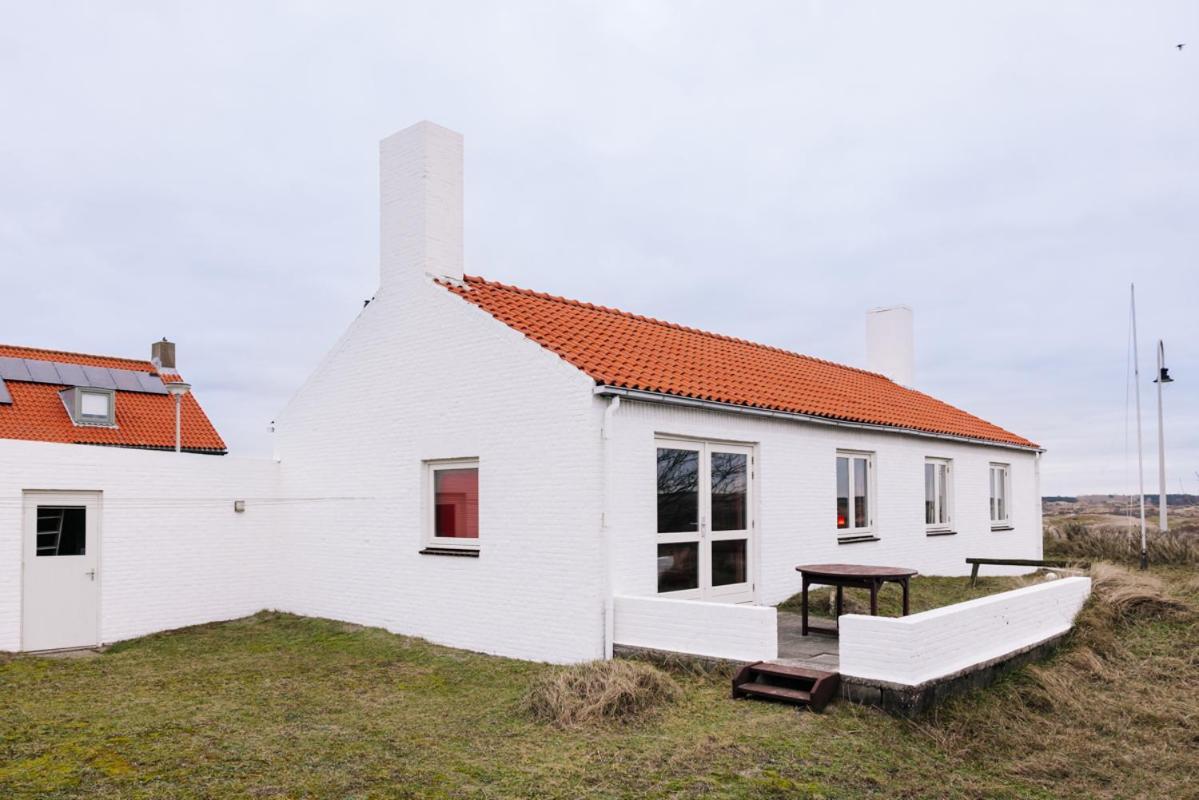 Zuidwest 6, Garden, Dunes & Free Parking Villa
