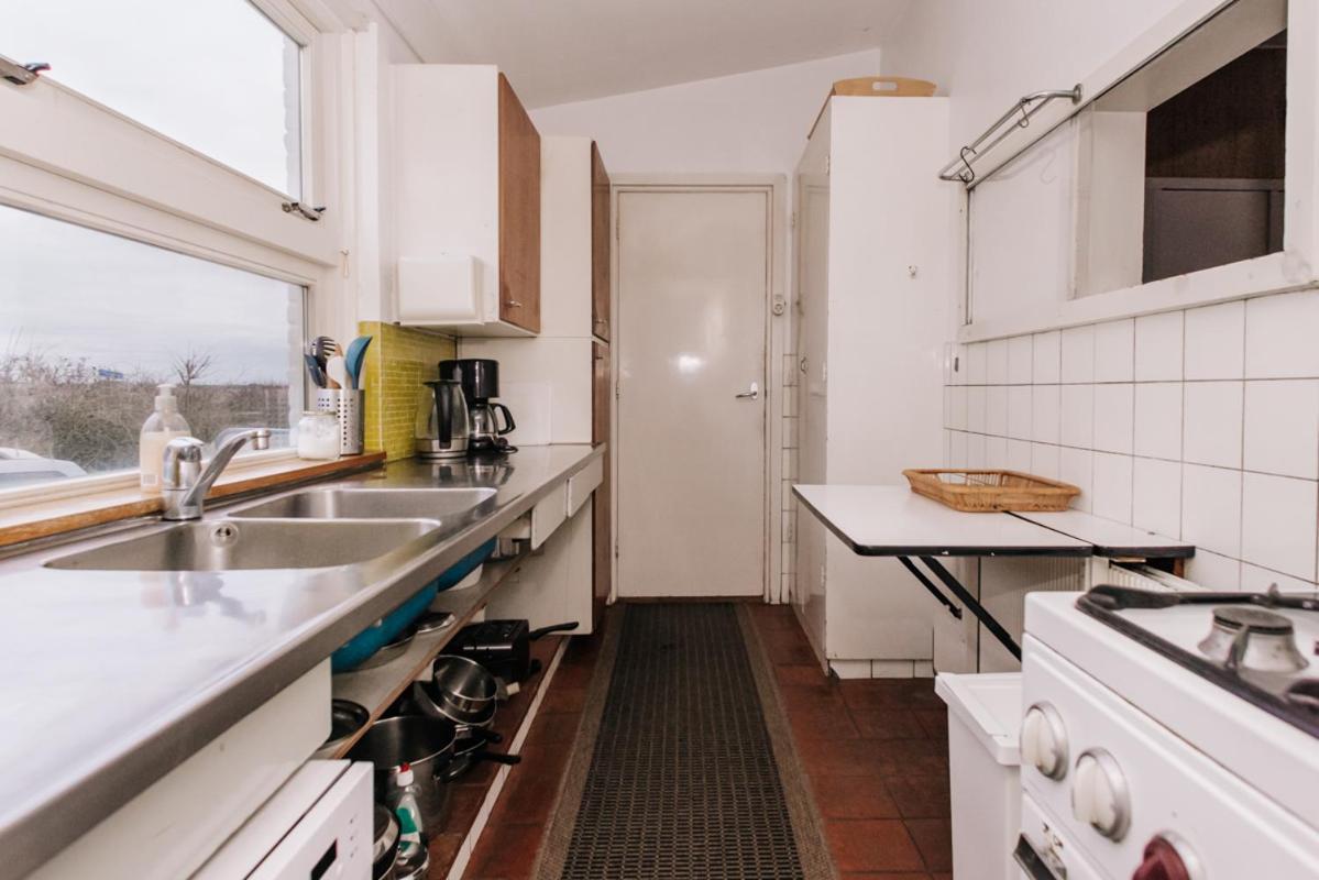 Zuidwest 6, Garden, Dunes & Free Parking Villa *