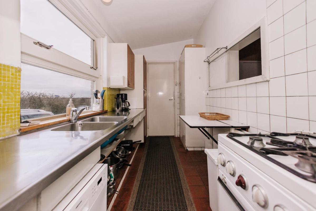 Zuidwest 6, Garden, Dunes & Free Parking *