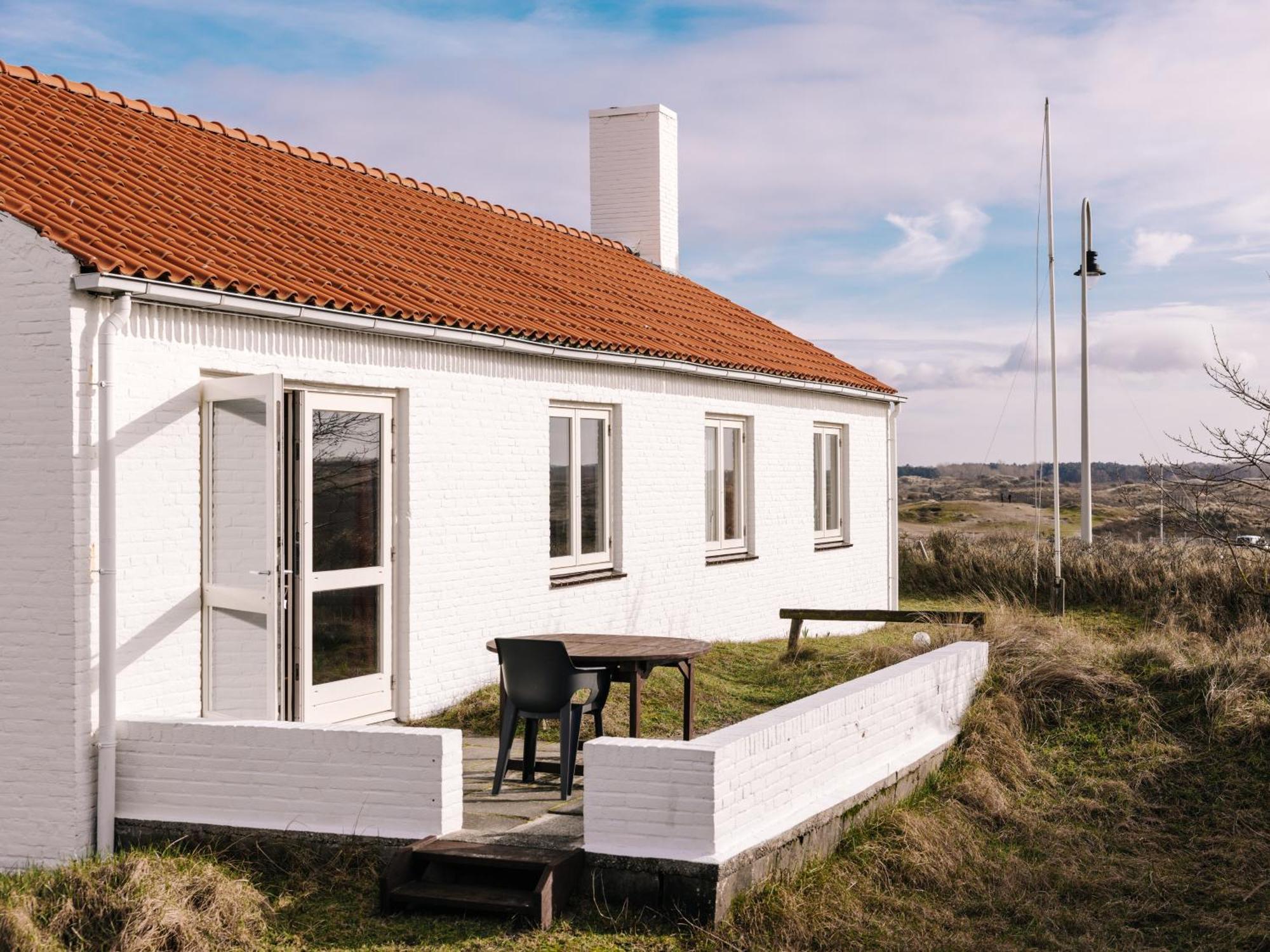 Zuidwest 6, Garden, Dunes & Free Parking Villa